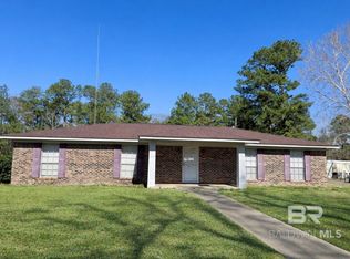 711 Brandenburg St, Brewton, AL 36426