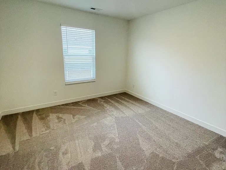 17295 Gibson Dr — Photo 23