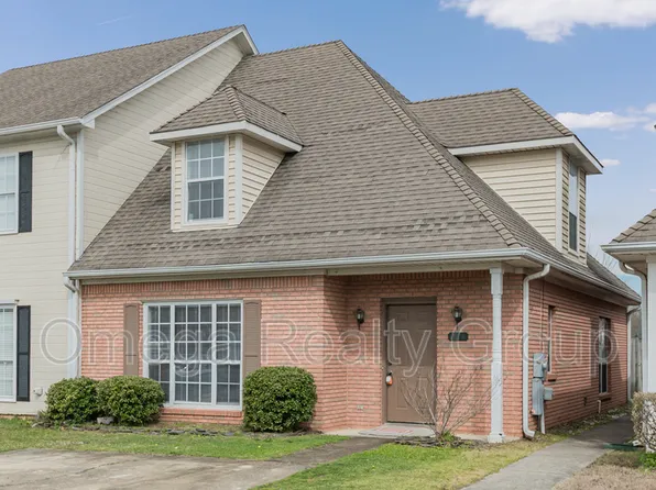1434 Amberley Woods Cv, Helena, AL 35080