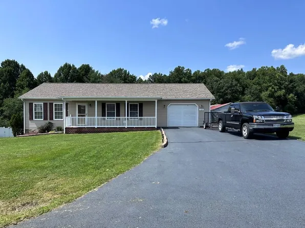 127 Berkshire Rd, Woodlawn, VA 24381