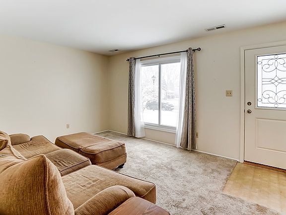 4th image of 3127 Country Park Ln