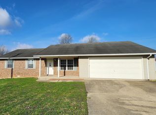 309 SE 15th St, Washington, IN 47501