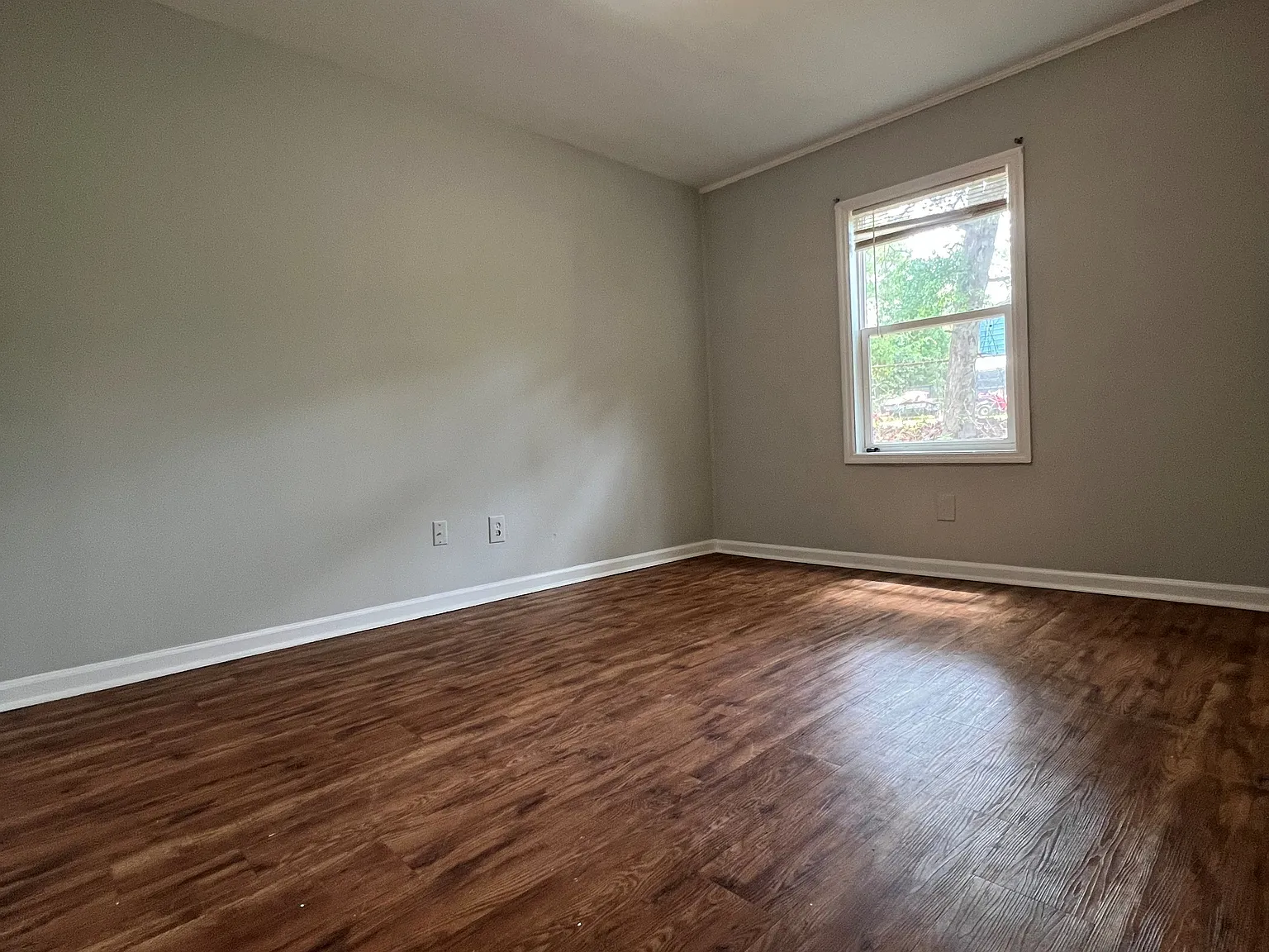 2 bed, 600 sqft, $1,100 — Photo 2