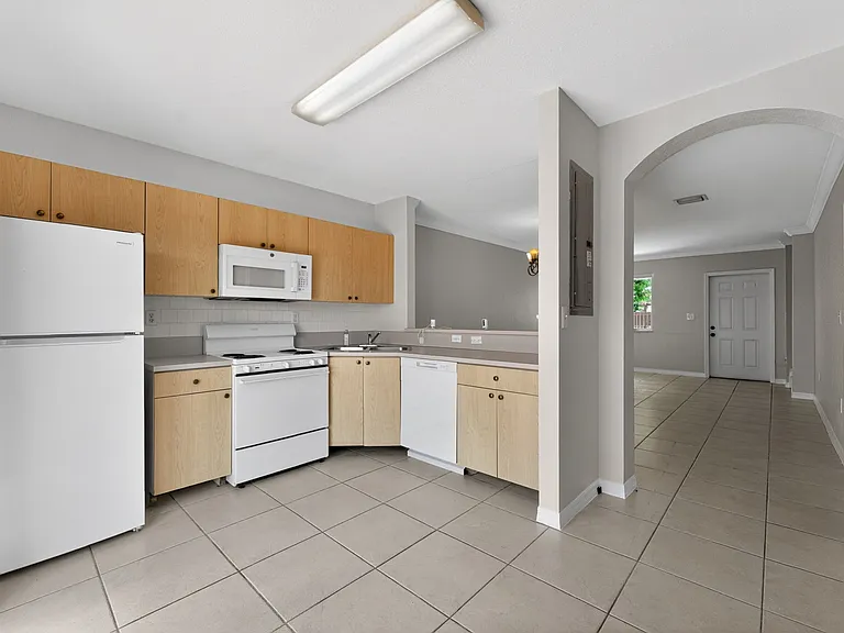 17106 SW 138th Ct — Photo 30