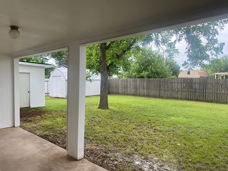 4501 Hughes Dr — Photo 38