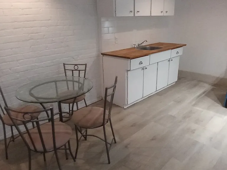 7 Harris Ave #C — Photo 11