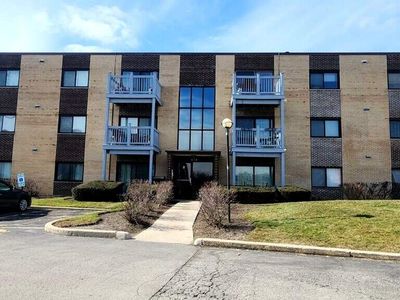 674 Pinecrest Dr APT 104, Prospect Heights, IL, 60070