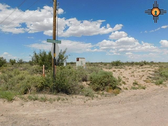 1st image of Tapia Rd SE