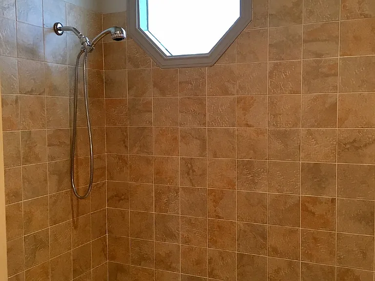 8306 Elkhart Ave — Photo 17
