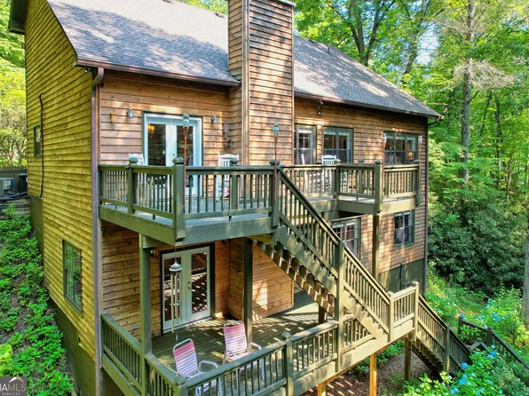 165 Chickasaw Ln, Rabun Gap, GA 30568