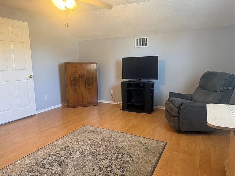 13157 Clay Ave — Photo 16