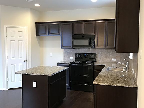 4th image of 5804 Hopkins Dr