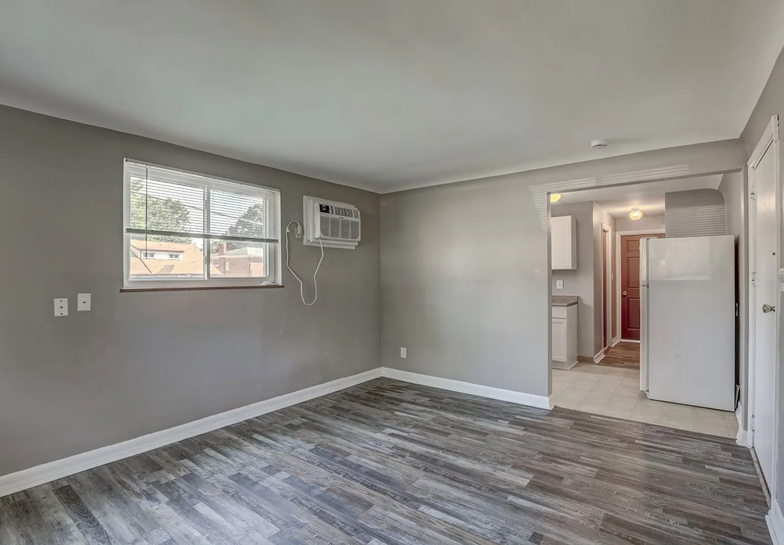 1 bed, 1.0 bath, 474 sqft, $825 — Photo 4