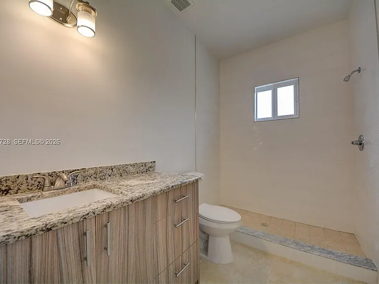 312 Phippen Waiters Rd — Photo 10