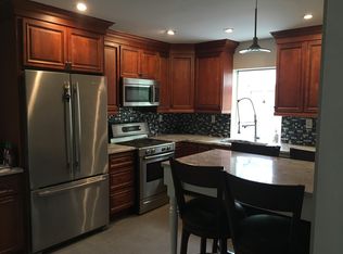 23 Hoover Rd, Walpole, MA 02081