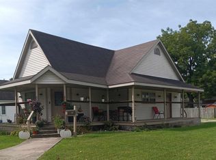 121 N 15th St, Decatur, IN 46733