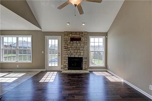 3rd image of 146 Observatory Dr