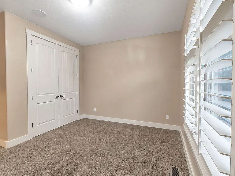 14637 S Woods Landing Ct — Photo 28