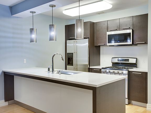 5th image of 6405 Yellowstone Blvd APT 206A