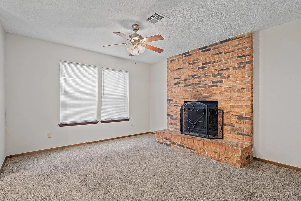 611 Lakeview Ave — Photo 4