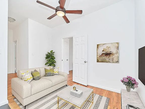 2nd image of 150 Manhattan Ave APT 2C