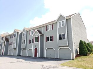 64 Tennis Plaza Rd UNIT 1, Dracut, MA 01826