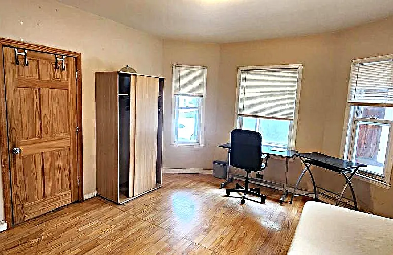 32 Hancock St — Photo 5