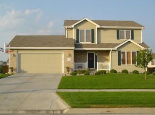 5432 W Brixton Dr, Lincoln, NE 68521