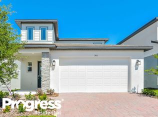 2431 Gold Dust Dr, Clermont, FL 34715