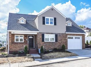 200 Locust St, Carnegie, PA 15106