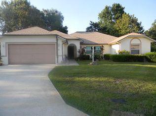 4 Foxhall Ct, Palm Coast, FL 32137