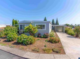 3486 Rainbow Loop #28, Hubbard, OR 97032