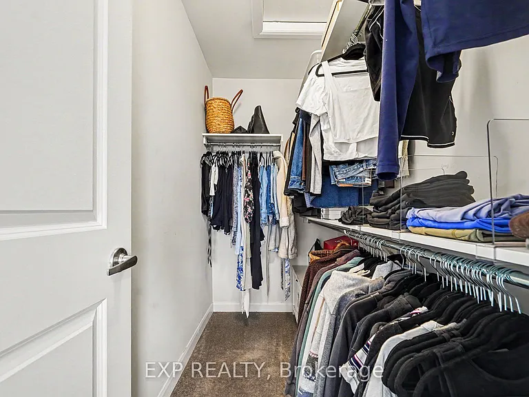 108 Teelin Cir — Photo 23