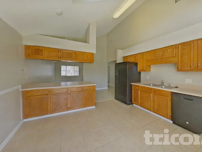417 Filmore Dr — Photo 6