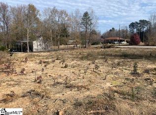 1 Bird Ct, Taylors, SC 29687