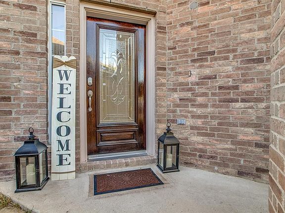4th image of 6427 Richland Hills Dr