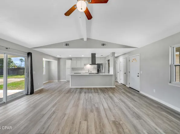 1211 Tammy Ln, Panama City, FL 32404