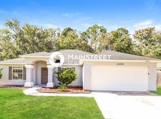 10002 Lancashire Dr, Jacksonville, FL 32219