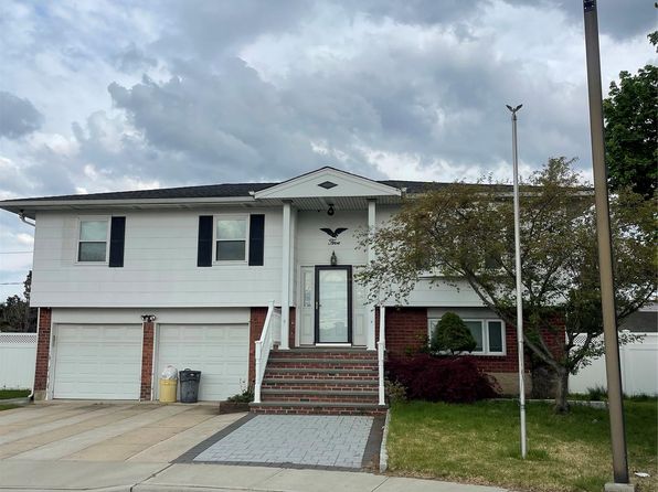 5 Jeffrey Ct