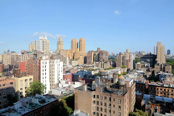 Rented by Brown Harris Stevens | media 37