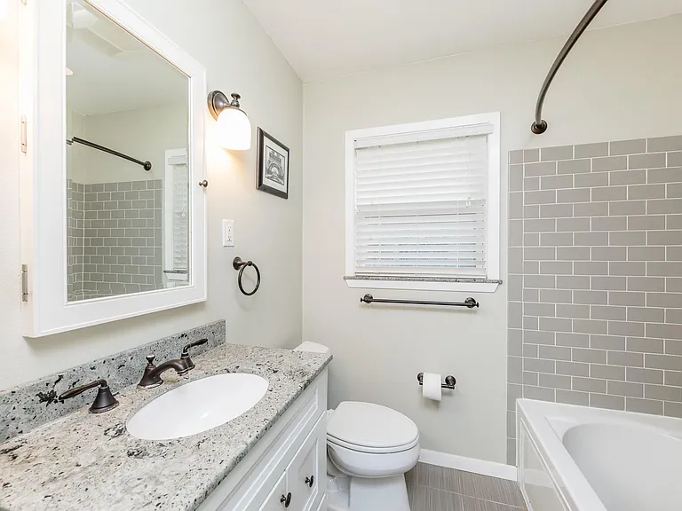 8323 Lorrie Dr — Photo 20