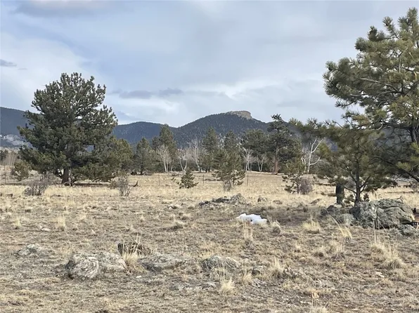 420 Bandalier Dr, Hartsel, CO 80449