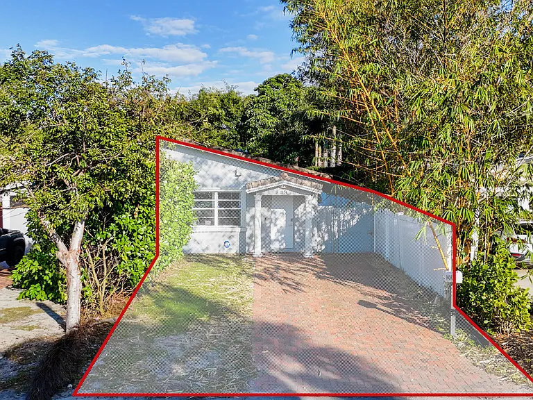 1404 NW 4th Ave — Photo 4