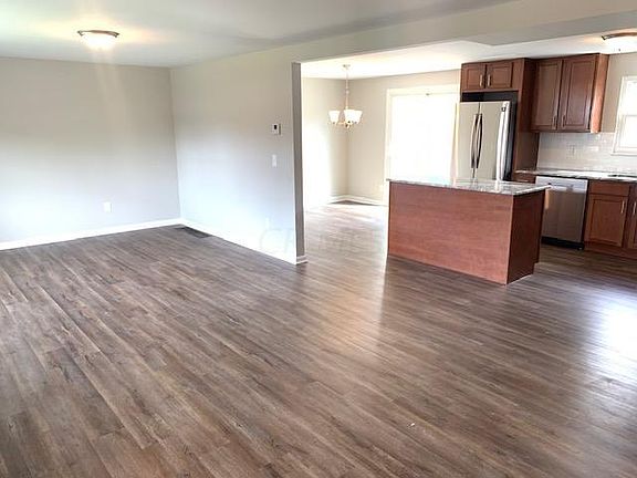 3rd image of 4991 Attica Dr
