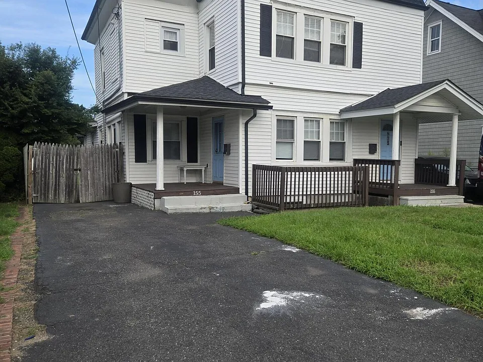 155 Norwood Ave #1