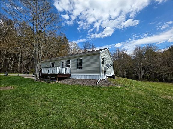 2nd image of 440 Lena Rd