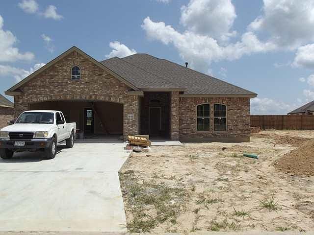 1st image of 6650 Woodridge Dr