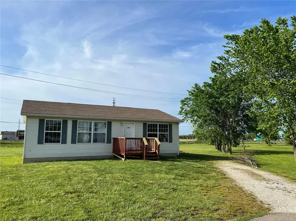 108 Cornick Dr, Saint James, MO 65559