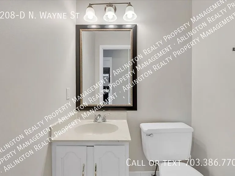1208D N Wayne St — Photo 8