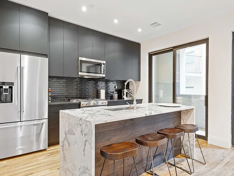 WFW Morgan, LLC - Duplex — Photo 4
